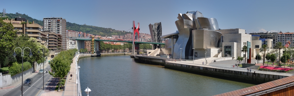 Bilbao - Guggenheim from bridge